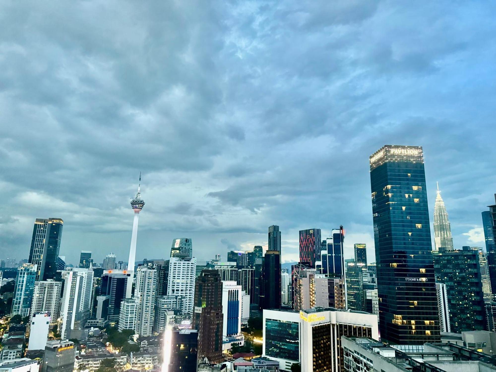 Klcc Suites At Axon By Skypool Kuala Lumpur Luaran gambar