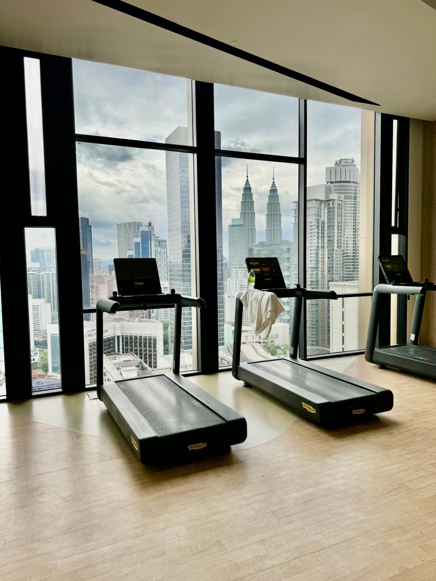 Klcc Suites At Axon By Skypool Kuala Lumpur Luaran gambar